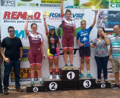 Este final de semana foi agitado para os ciclistas araponguenses. Parte da equipe foi disputar o 3º GP Rubiácea de Ciclismo, no município de Rubiáce...