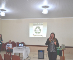 A palestra marcou uma das etapas da implantação Coleta Seletiva no município 