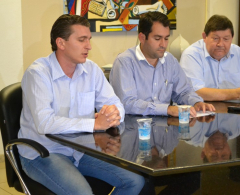 Luiz Otávio Davanso, Alcides Livrari Junior e Prefeito Padre Beffa