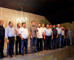 Eleição da Amepar contou com a presença do governador eleito e prefeitos.