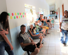 Em Arapongas, 12 unidades de saúde participam da Campanha de Multivacinação