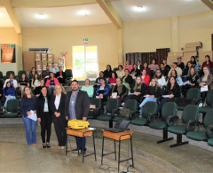 Nesta quarta-feira (24), a Prefeitura de Arapongas, por meio da Secretaria Municipal de Educação (Semed), lançou o Prêmio Gestão Escolar, durante s...