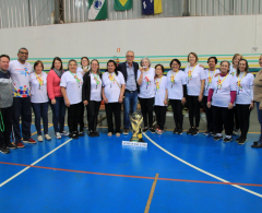O município de Arapongas encerrou nesta sexta-feira, 23, a 5ª edição Jogos dos Idosos de Arapongas 2022 (JIA). Por meio das Secretarias de Esporte e...
