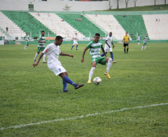 Com a presença de torcedores atentos e apaixonados, a equipe do Arapongas Esporte Clube – o Arapongão, conquistou vaga para acesso ao Campeonato Par...
