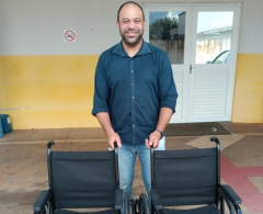 A Unidade de Pronto Atendimento (UPA) 24 Horas, localizada na Rua Tico-tico Rei – do Jardim Caravelle, recebeu a doação de duas cadeiras de rodas. ...