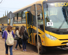 Secretaria de Educação transporta cerca de 4.500 alunos por dia