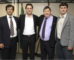 Prefeito Beffa visita Ratinho Júnior junto com Assessor de Esportes e gerente de Convênios
