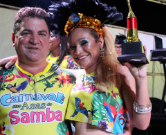 Prefeito e candidata Musa Carnaval