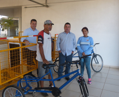 Triciclos beneficiam os trabalhadores da Coleta de Recicláveis