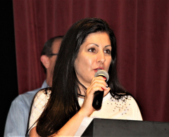 Luciana Gutierris durante discurso