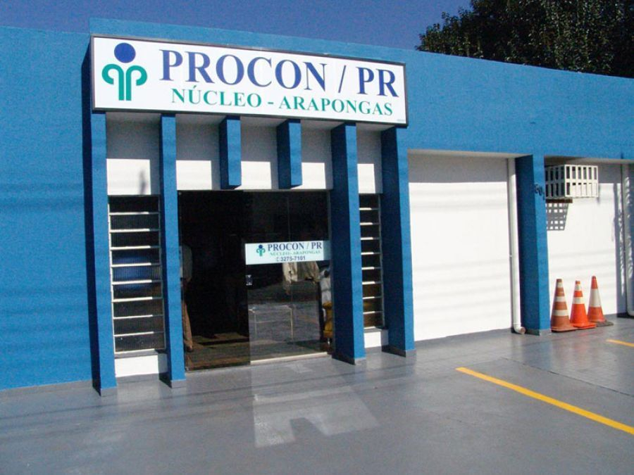 PROCON autua duas agências bancárias em Arapongas, por falta de dinheiro nos caixas eletrônicos