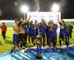 Equipe Gralha Azul, vencedora de 2014
