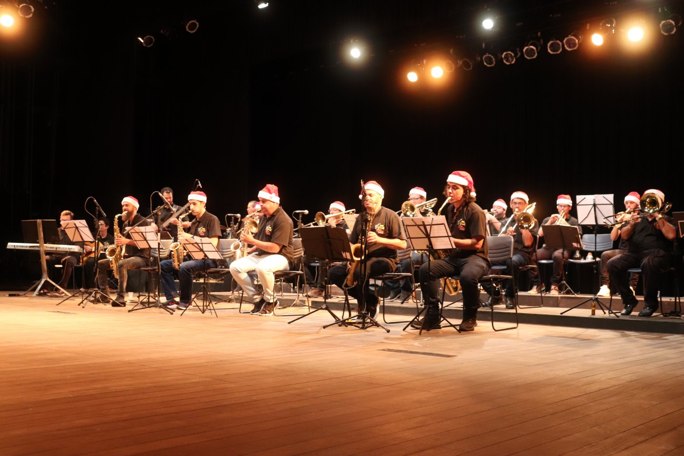 Big Band de Arapongas realiza Concerto de Natal de forma presencial
