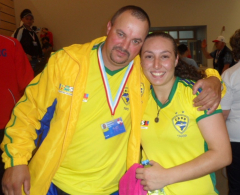 Recebendo o carinho do técnico da Seleção Brasileira, que é londrinense