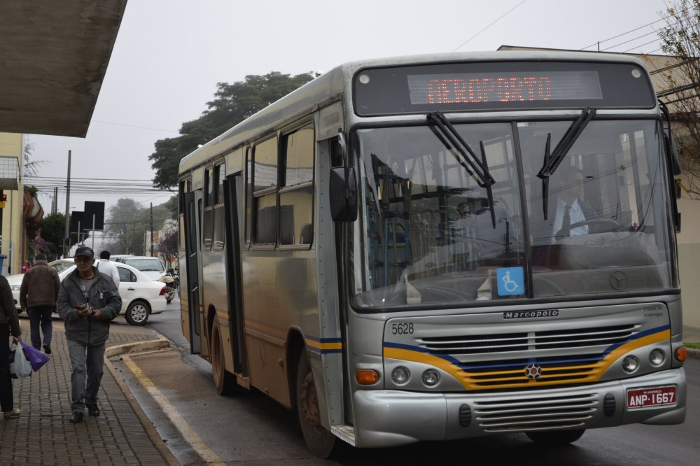 Prefeitura de Arapongas busca acordo para solucionar impasse do transporte coletivo