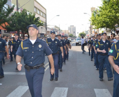 Guarda Municipal de Arapongas foi uma das primeiras a desfilar