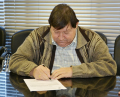 Assinatura do prefeito atende a uma antiga reivindicação da comunidade