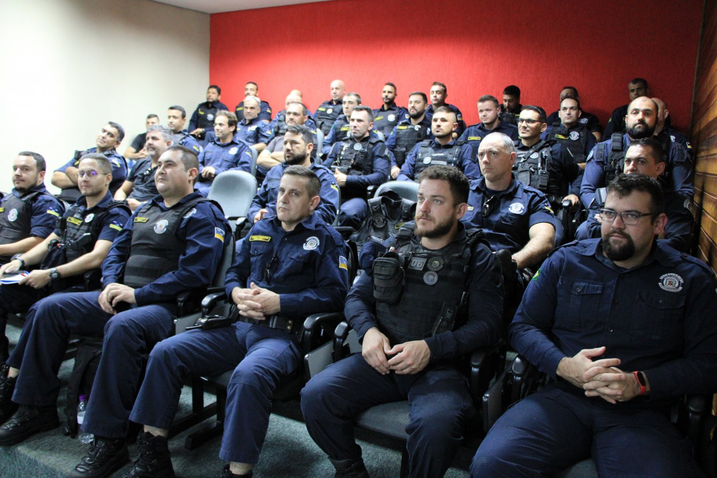 Guarda Municipal de Arapongas participa de curso requalificação e defesa pessoal